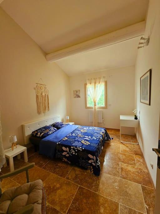 La Castellane, Vue Imprenable Sur Le Luberon Hébergement de vacances Saignon