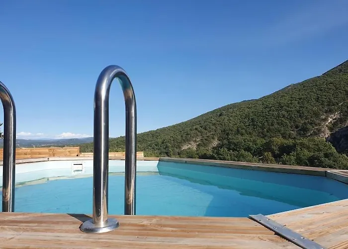 La Castellane, Vue Imprenable Sur Le Luberon