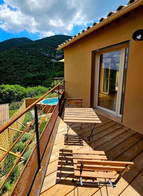 La Castellane, Vue Imprenable Sur Le Luberon Holiday home Saignon