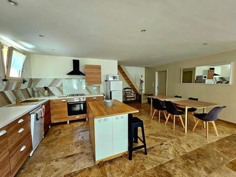La Castellane, Vue Imprenable Sur Le Luberon Holiday home